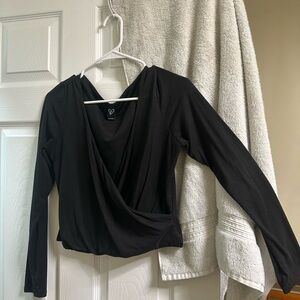 Windsor Low V-Neck Longsleeve